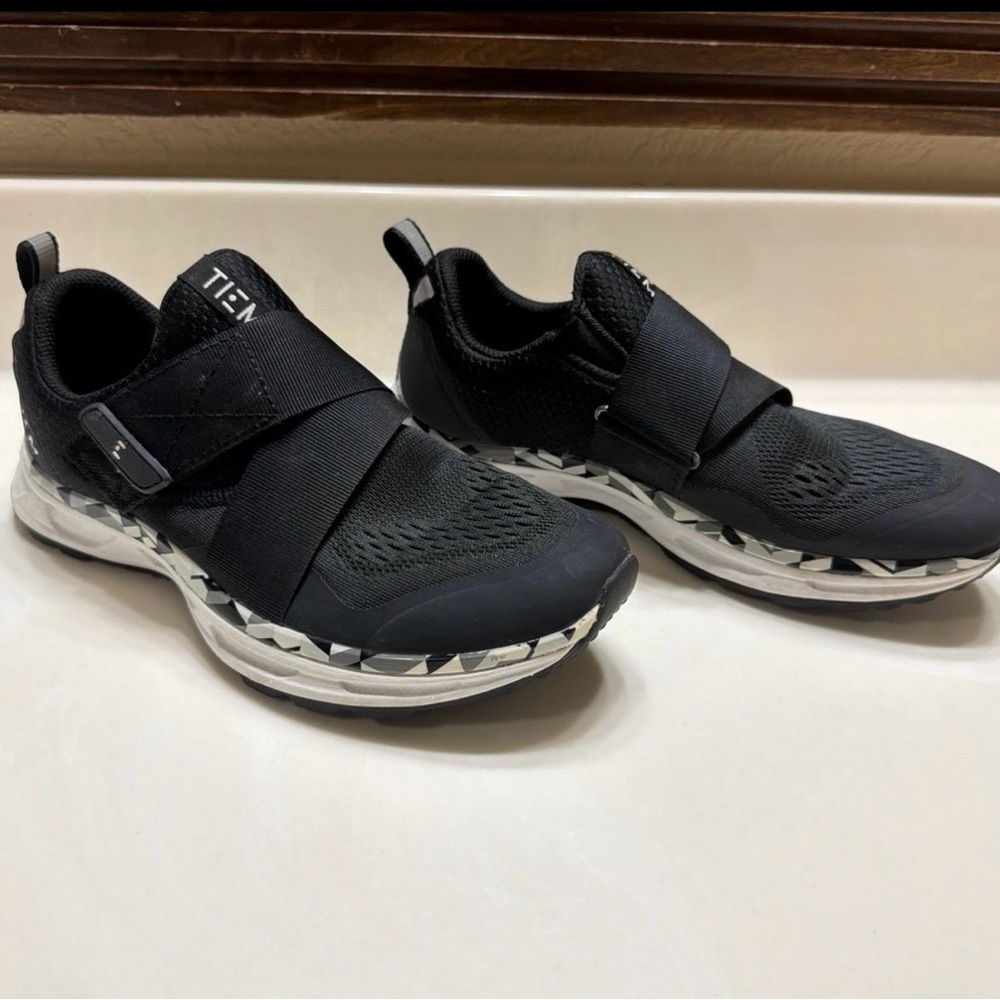 TIEM Slipstream Indoor Cycle Shoes size 7